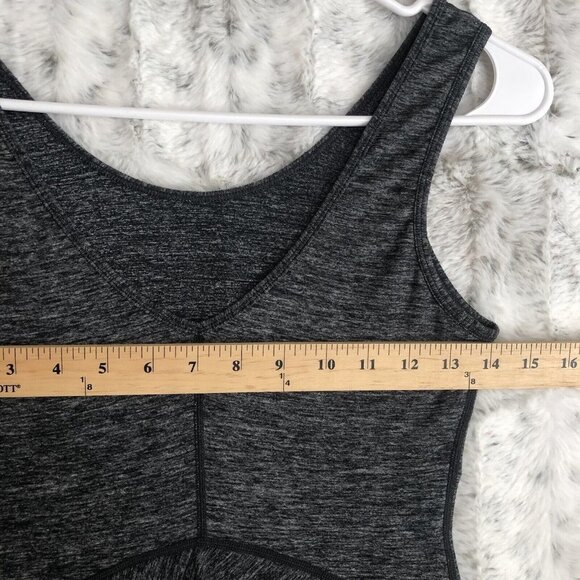 Lululemon Women's Hustle Tank Back Ruffle Gray 4 - Picture 11 of 12